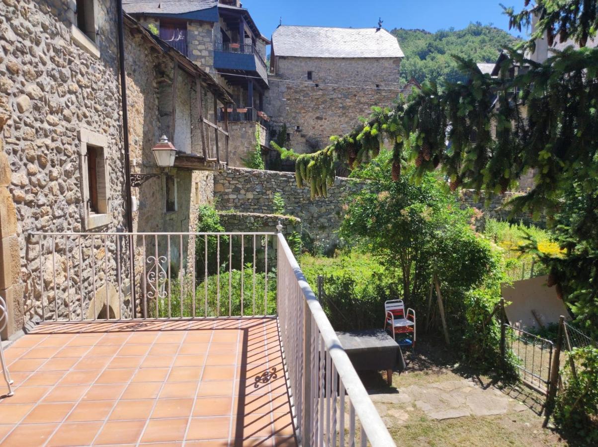 Antigua Casa Chato - Tucasaenlospirineos El Pueyo de Jaca Exterior foto
